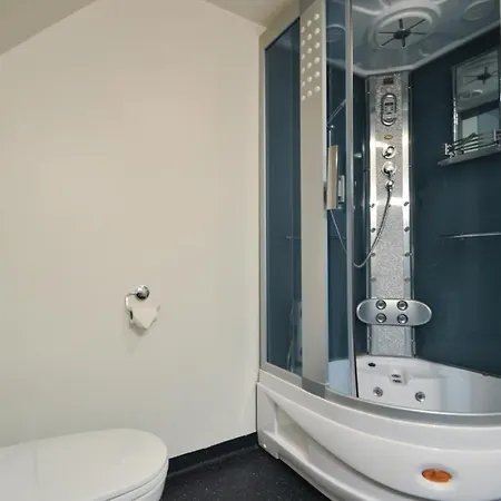 Amazing In With House Sea View Romo