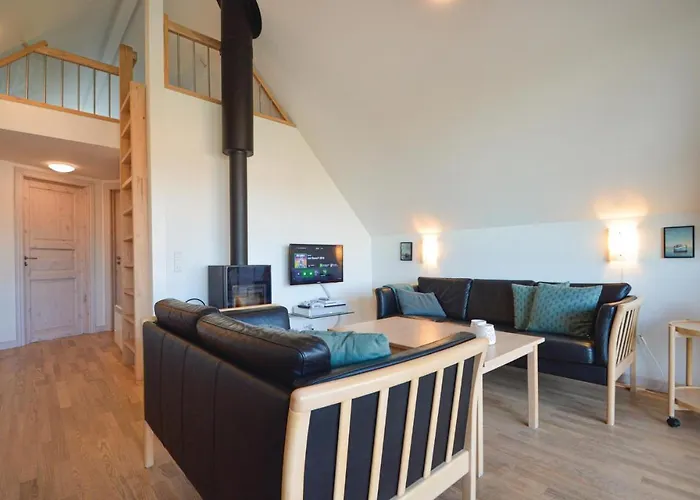 Lovely In With House Sea View *